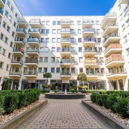 Sleepway Apartments - Garbary 95-112a z parkingem Poznań Zewnętrze zdjęcie