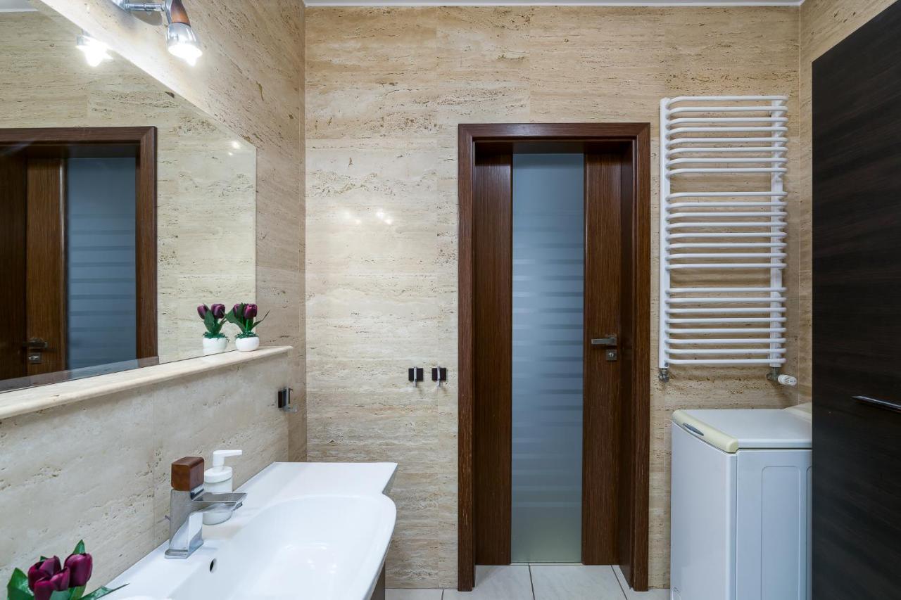 Sleepway Apartments - Garbary 95-112a z parkingem Poznań Pokój zdjęcie