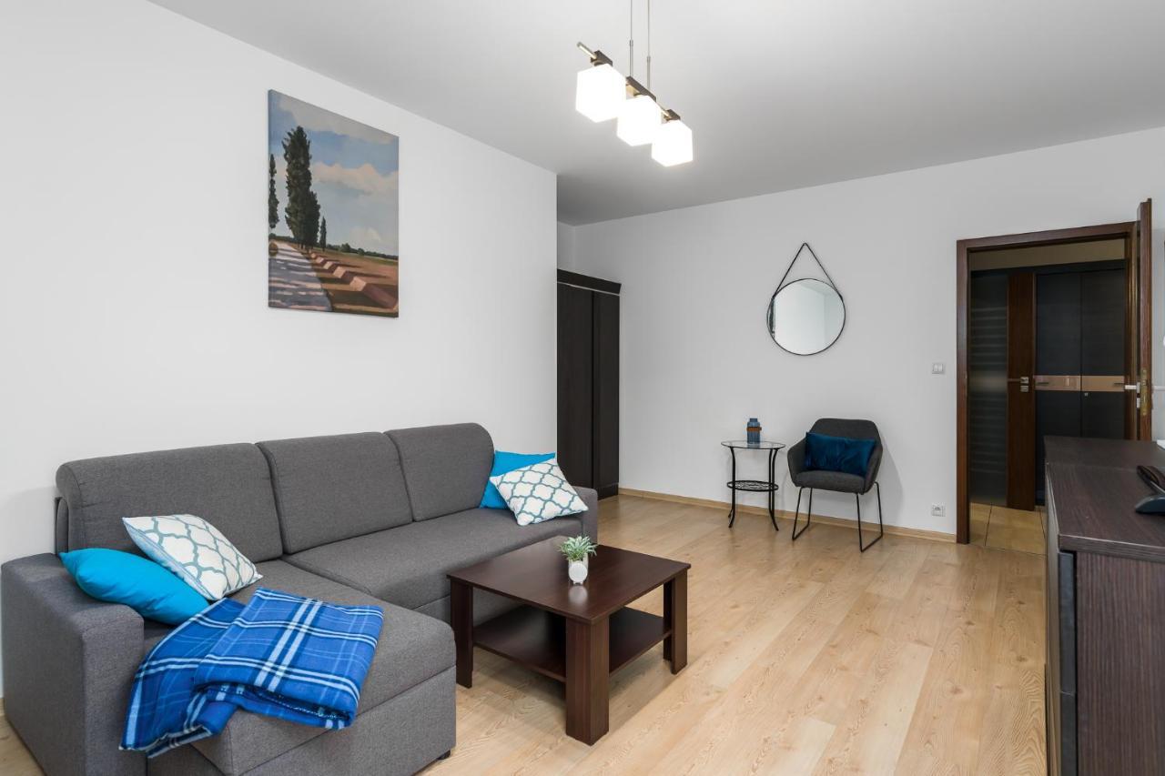 Sleepway Apartments - Garbary 95-112a z parkingem Poznań Zewnętrze zdjęcie
