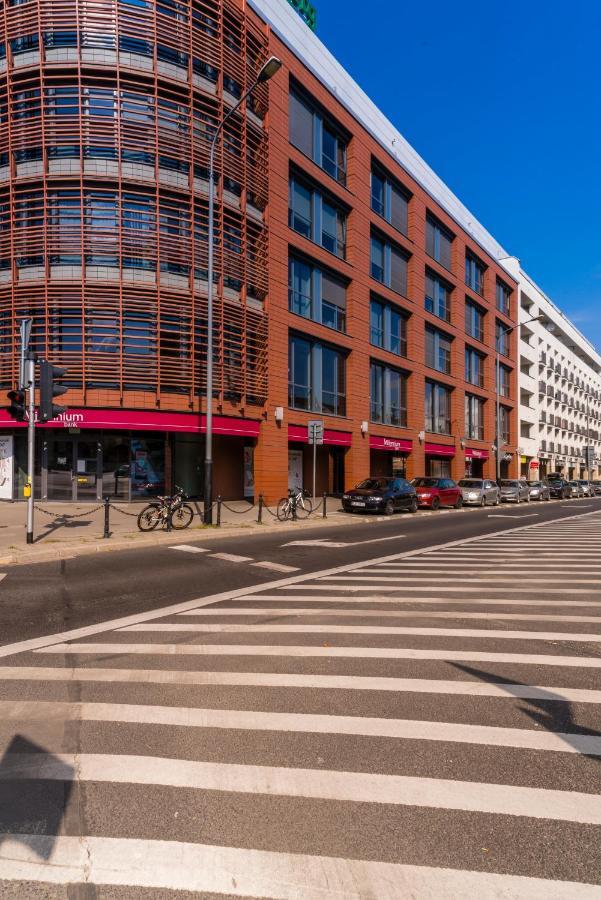 Sleepway Apartments - Garbary 95-112a z parkingem Poznań Zewnętrze zdjęcie