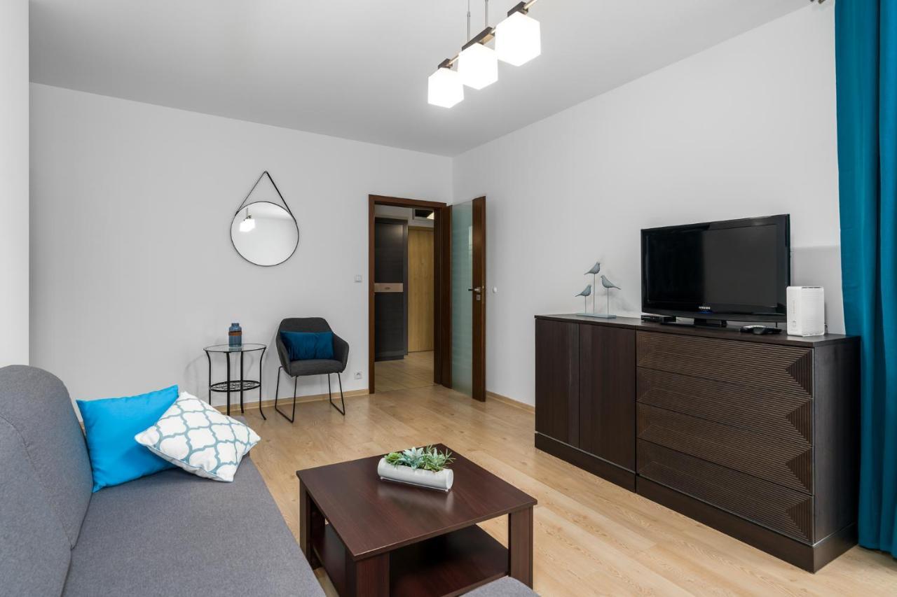 Sleepway Apartments - Garbary 95-112a z parkingem Poznań Zewnętrze zdjęcie